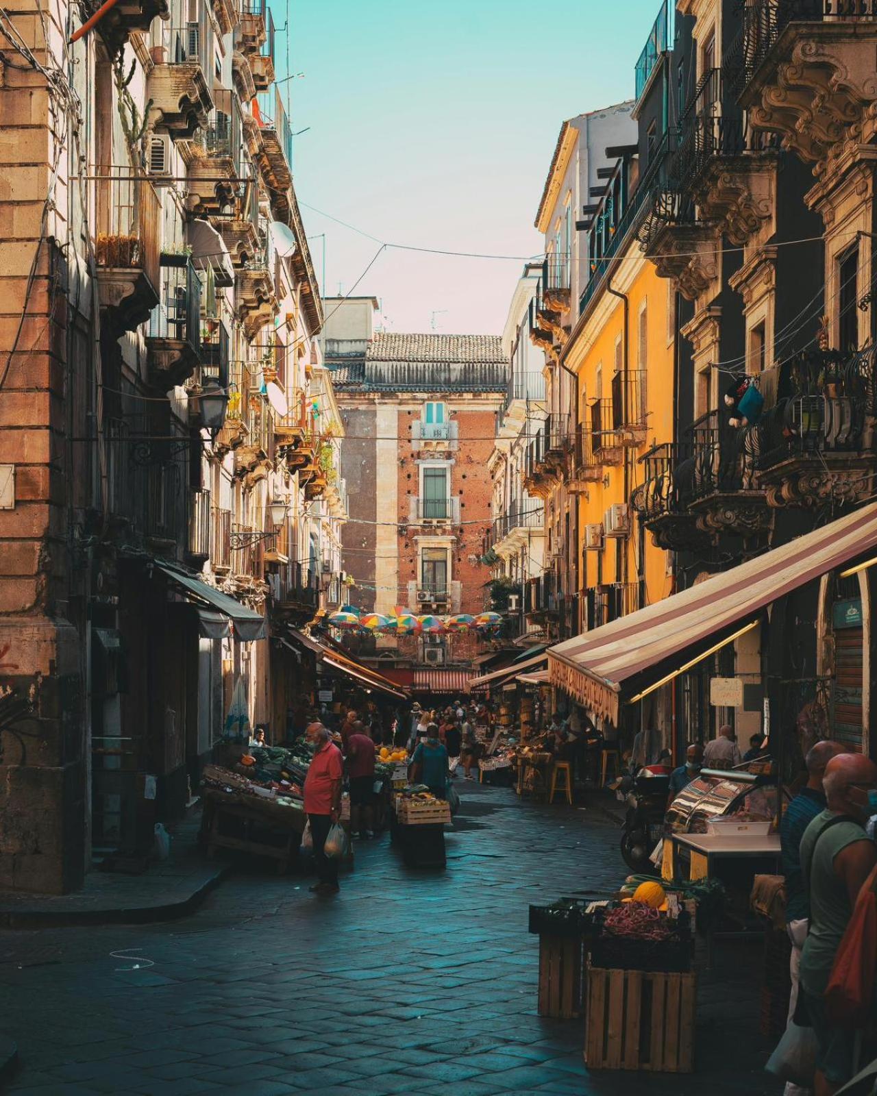Ficurinias House-catania Location-secure Parking