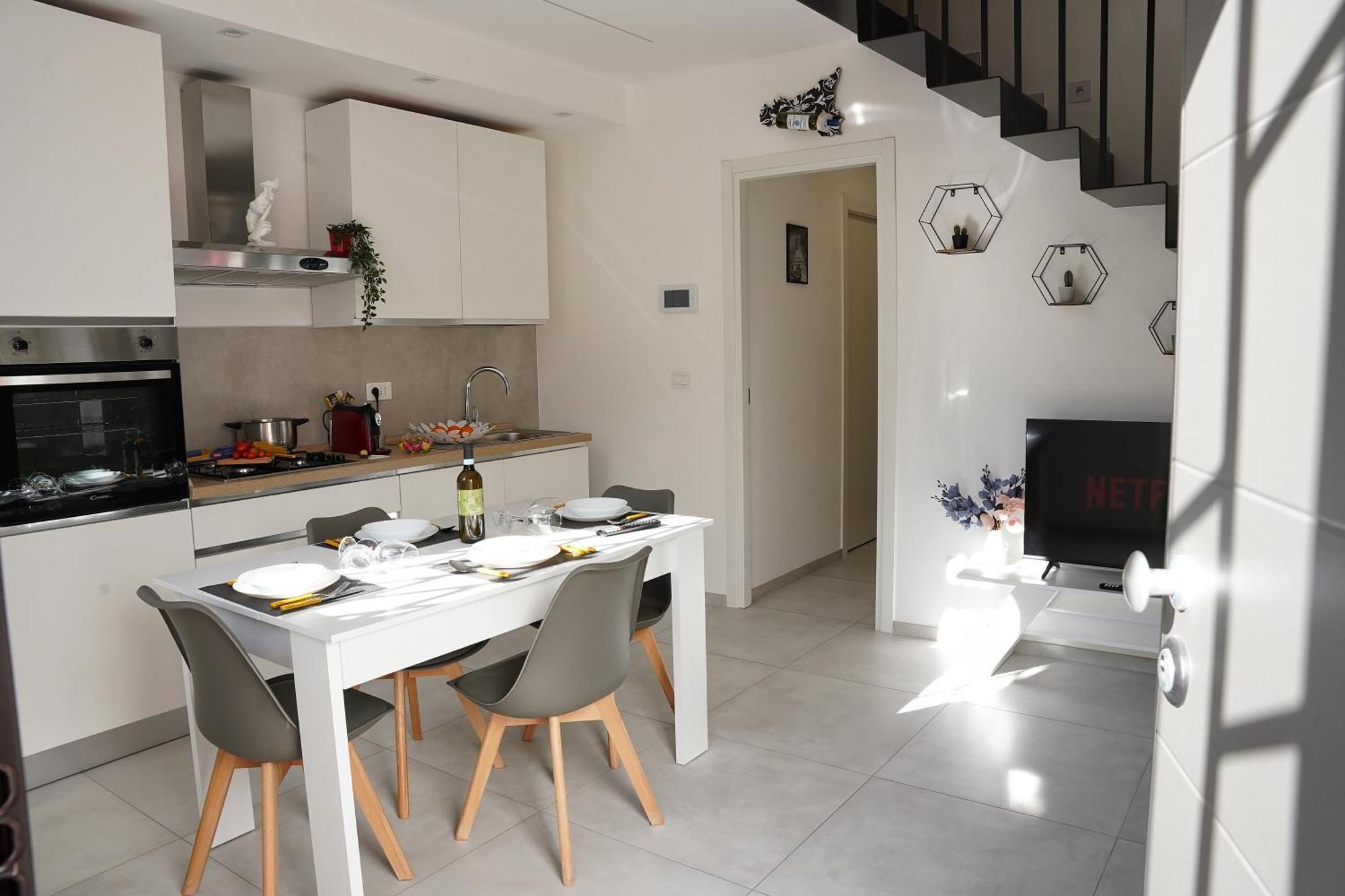 Ficurinias House-catania Location-secure Parking Holiday home