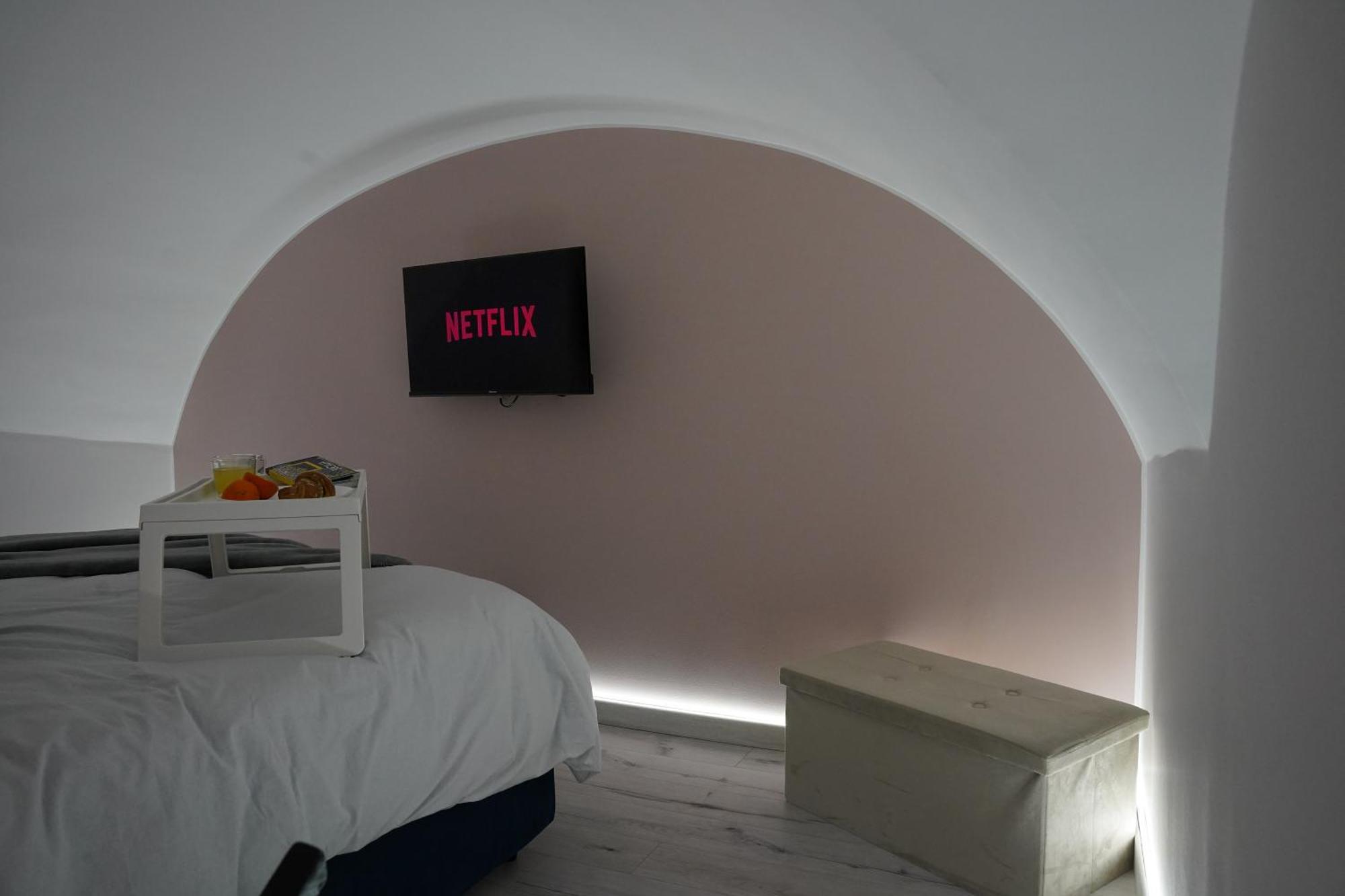 Ficurinias House-catania Location-secure Parking *