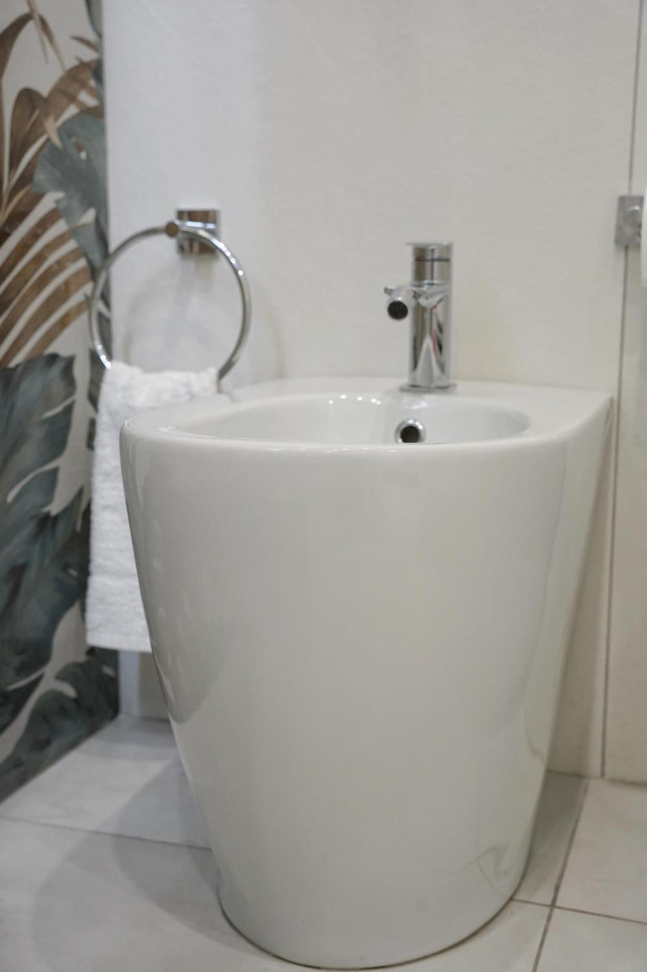 Ficurinias House-catania Location-secure Parking Holiday home *